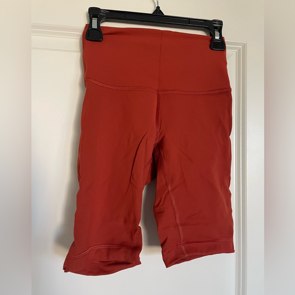 Lululemon Wunder Train High Rise Shorts 8”